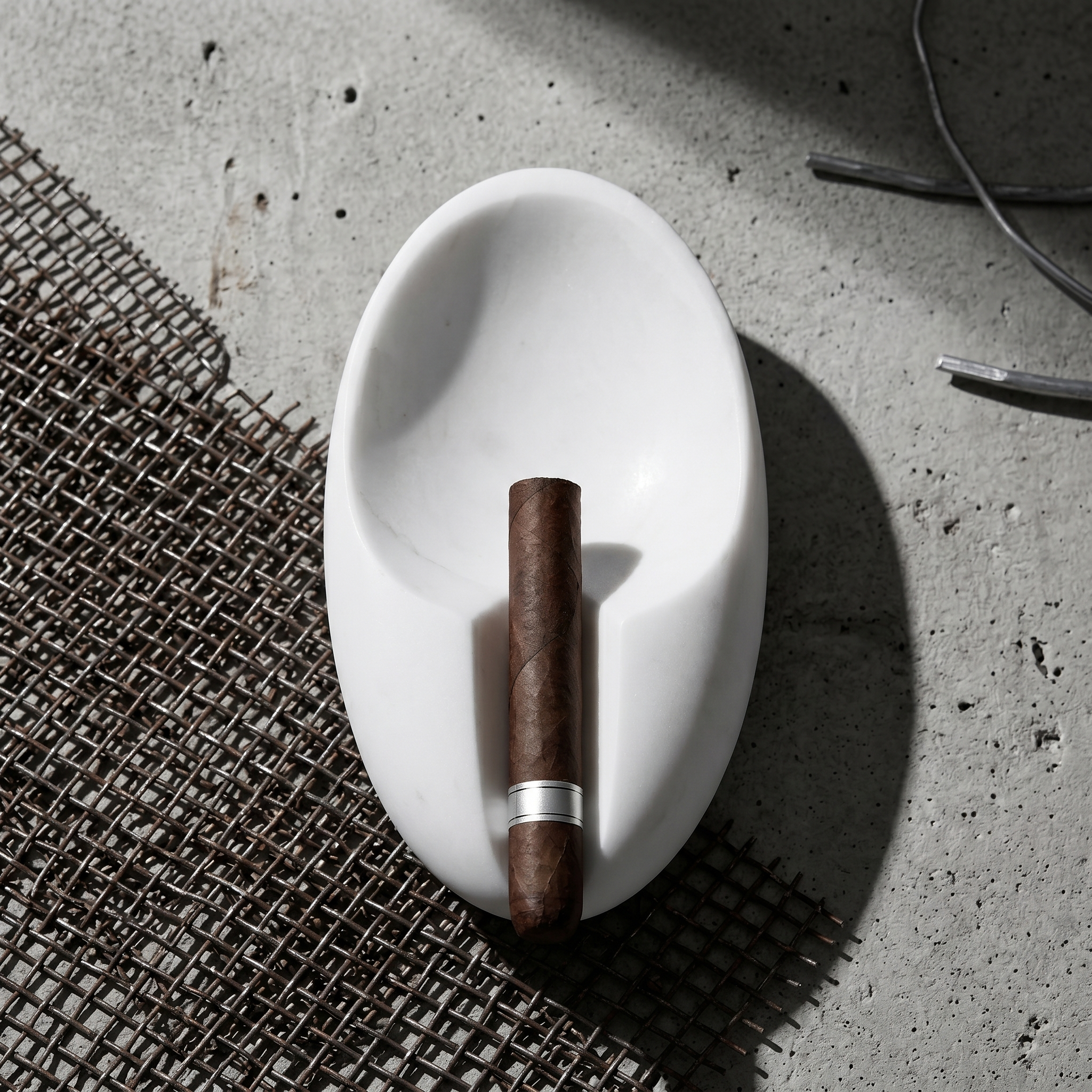 Oval shaped ashtray